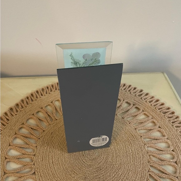 Dried Florals Mirrored Candle Holder w/ Candle - Picture 5 of 5